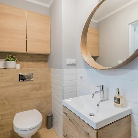 Urban Chic & Great Location & Modern - #o6 * Варшава